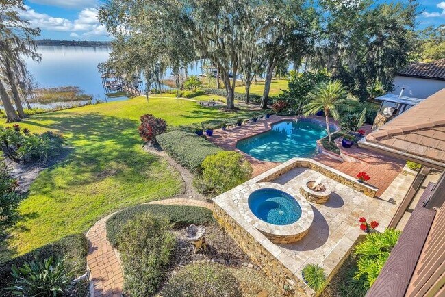 Building Photo - 10577 Down Lakeview Cir