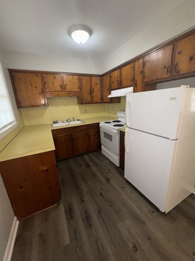 Building Photo - 1117 Steve Mar Dr