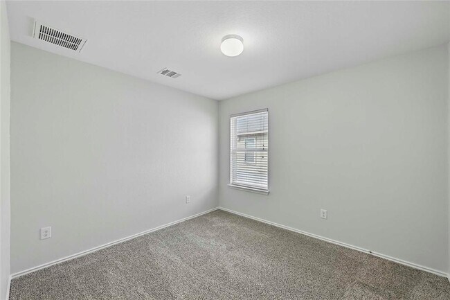 Building Photo - 146 Blair Ct