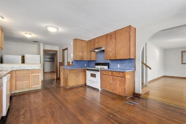 Building Photo - 4306 Avenue B