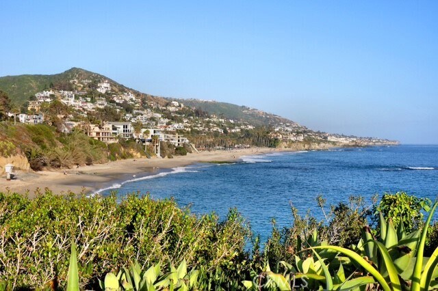 Building Photo - 279 Avenida Carmel