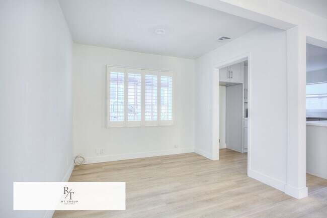 Building Photo - FULLY REMODELED – Front House for Rent (Ba...