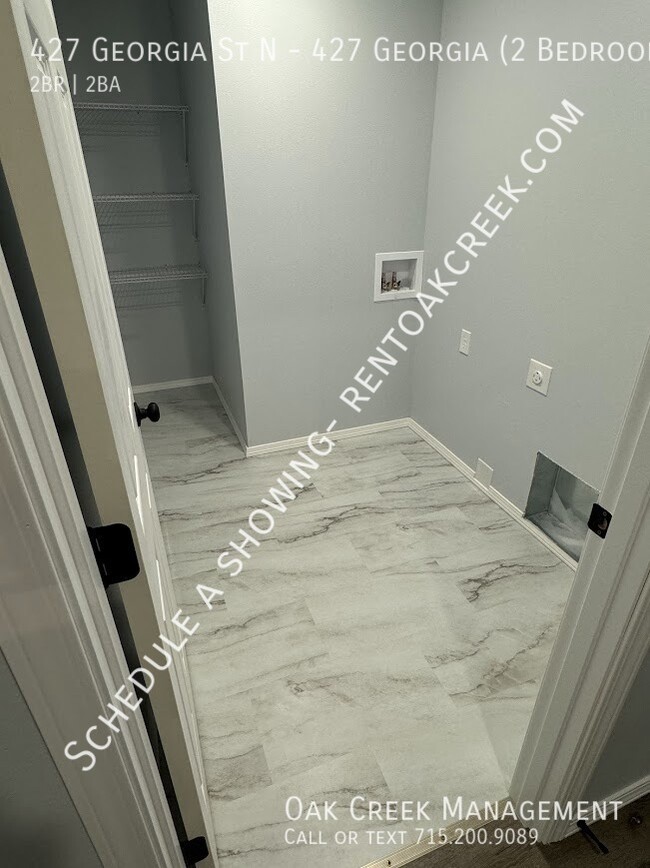 Building Photo - 427 Georgia St N