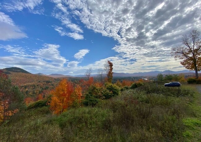 Building Photo - 63 Palisade Park Way