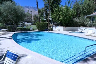 Building Photo - Riviera Gardens Long Term UNFURNISHED! FANTASTIC!