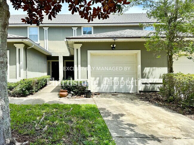 Primary Photo - 7877 Playpen Ct