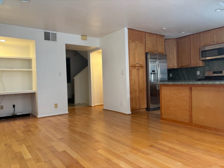 Kitchen and Family/Dinning Room - 18730 Hatteras St