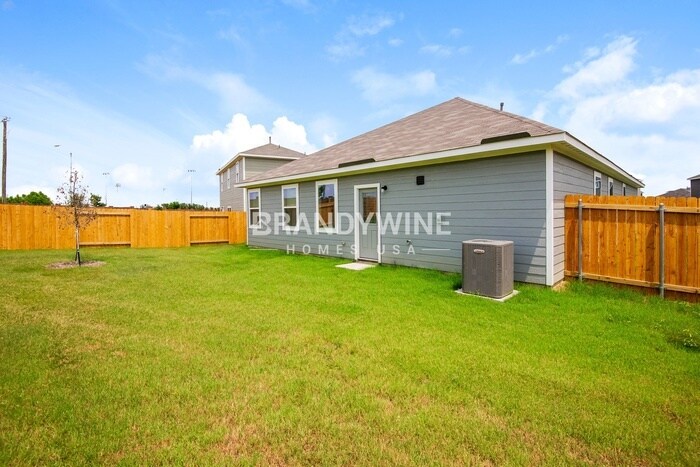 Building Photo - 9508 Teton Vis Dr