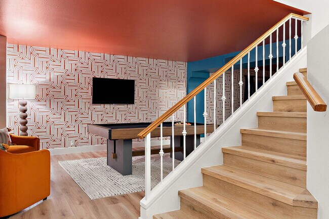 Building Photo - 7157 W Windrose Dr