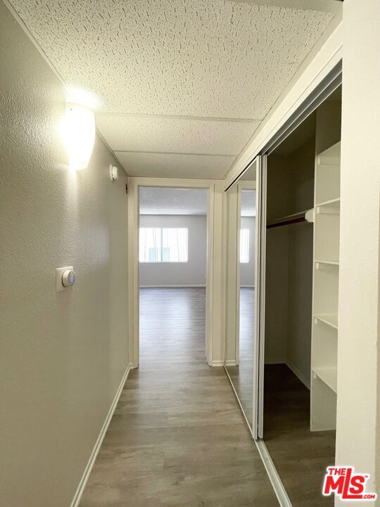 Building Photo - 6228 Fulton Ave