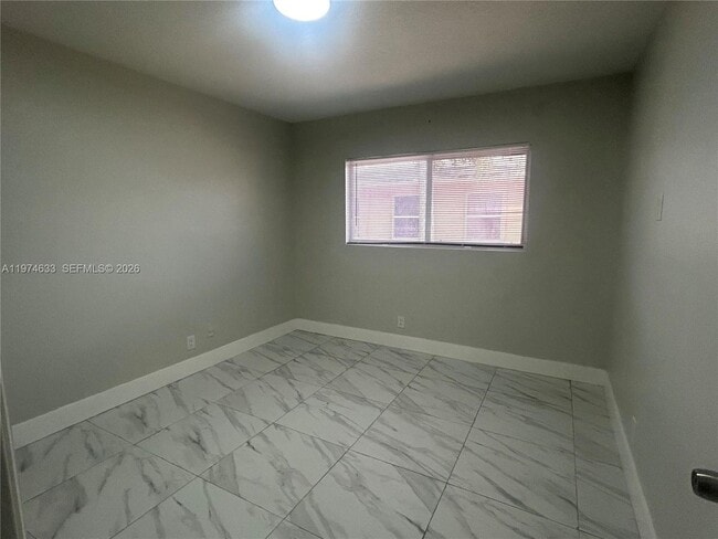 Building Photo - 6036 Buchanan St