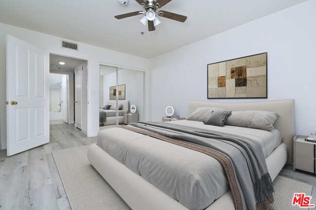 Building Photo - 4501 Cedros Ave