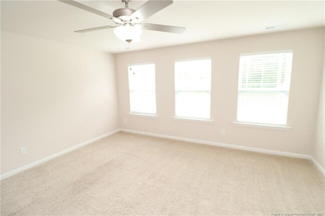 Building Photo - 104 Kineton Woods Way