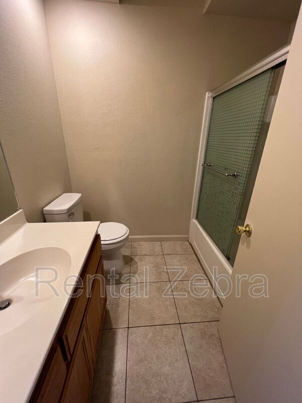 Building Photo - 1732 Presidio Ct