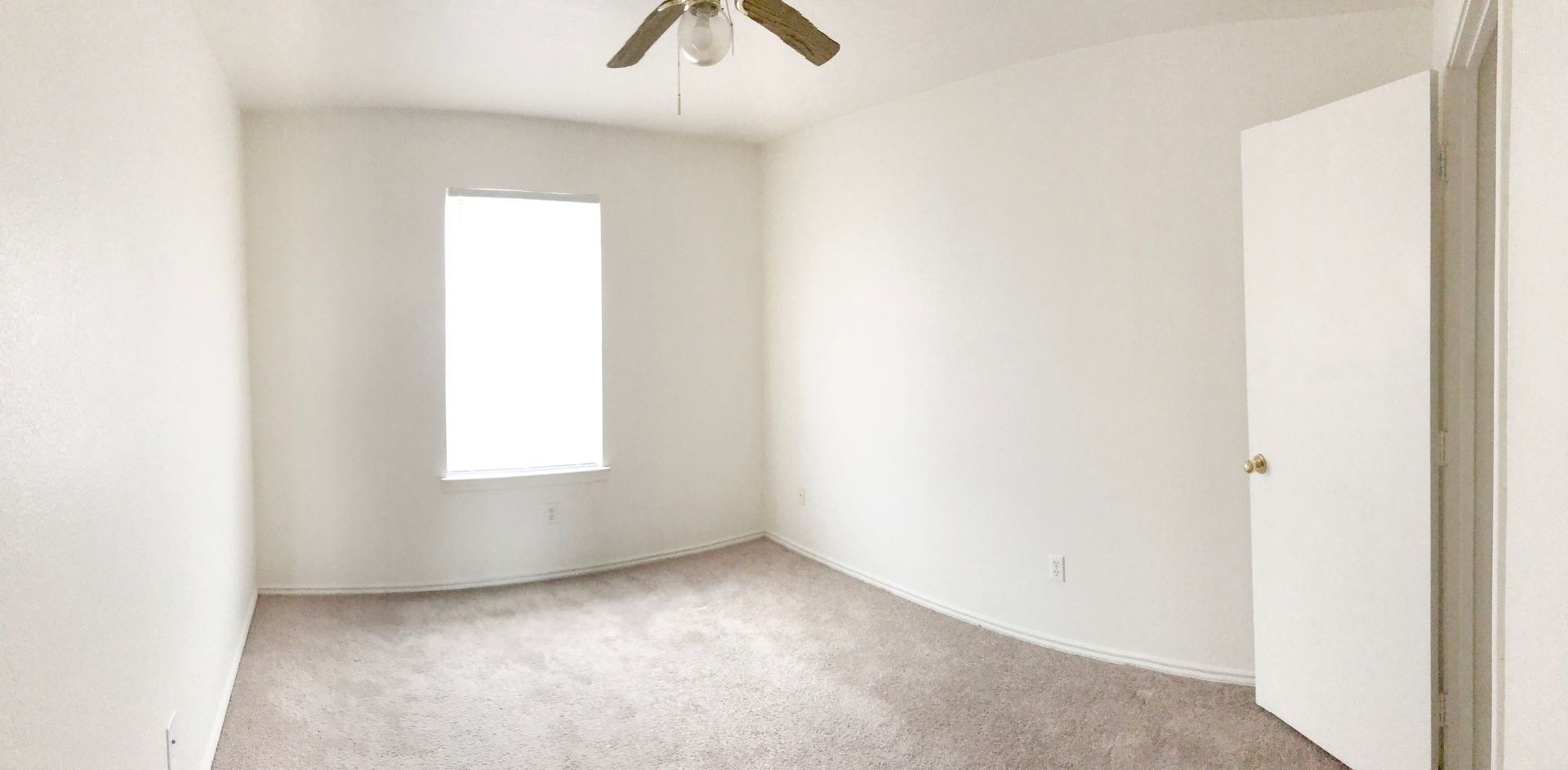 Building Photo - 1504 Windward Dr
