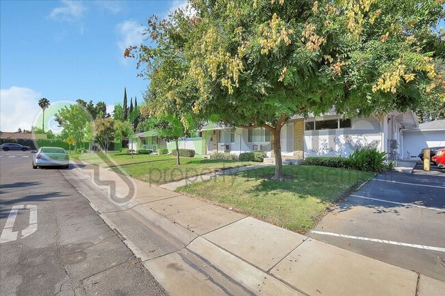 Building Photo - 6705 Greenback Ln