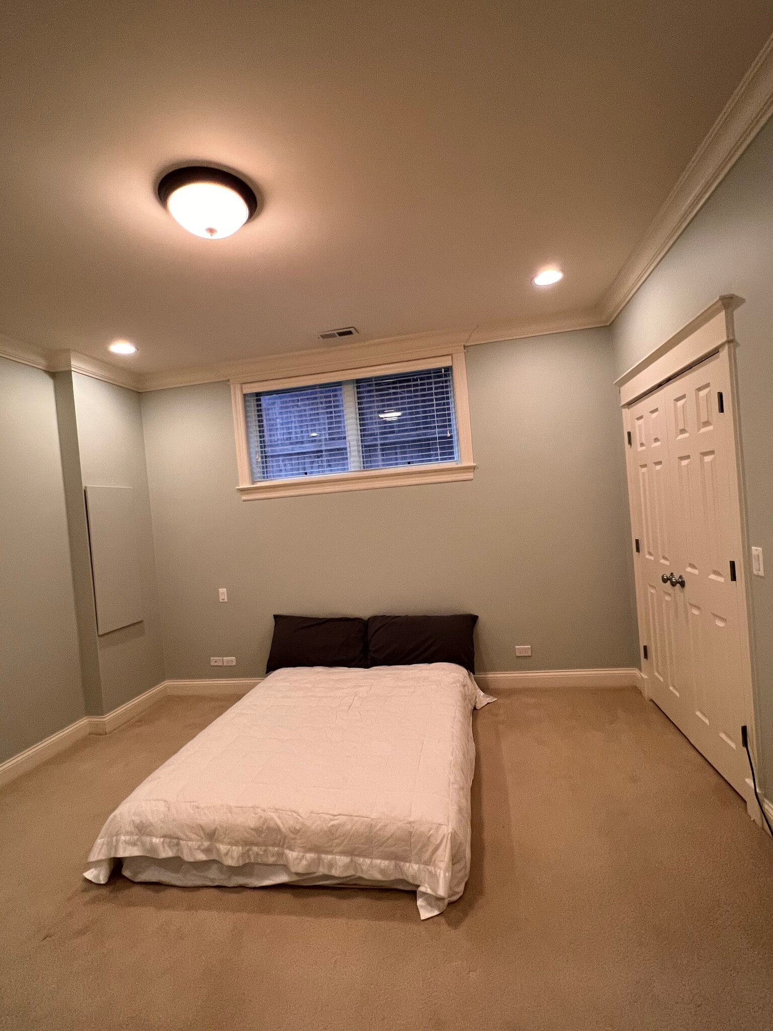 2nd Bedroom - 2042 N Racine Ave