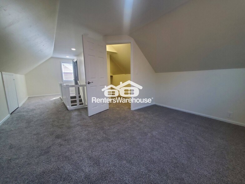 Building Photo - 7509 W Burleigh St