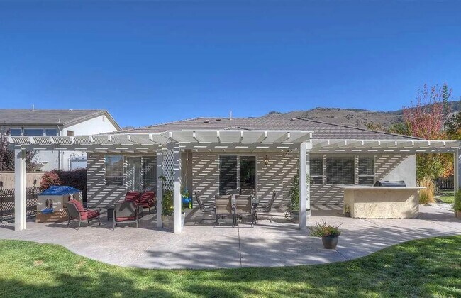 Building Photo - 10795 Summer Glen Dr