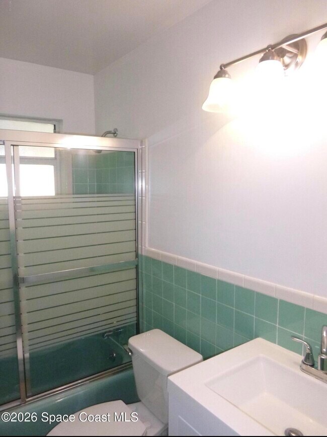 Building Photo - 360 Needle Blvd