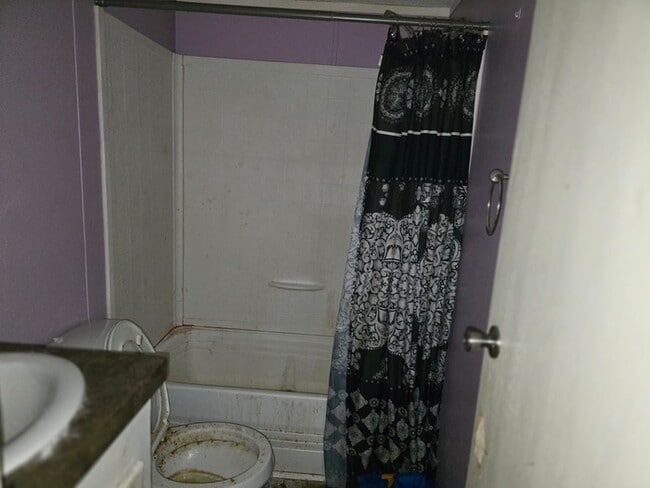 Building Photo - owner will finance - rent to own