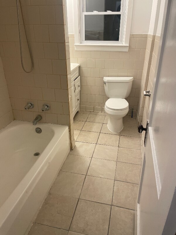 Building Photo - 15003 Ardmore St