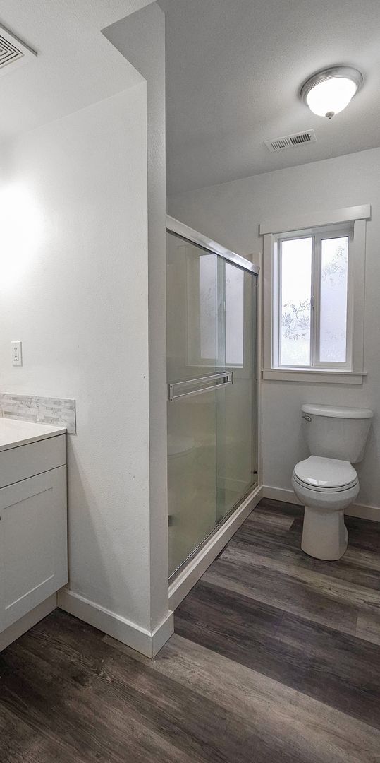 Building Photo - Beautiful 4 bedroom home in Tacoma