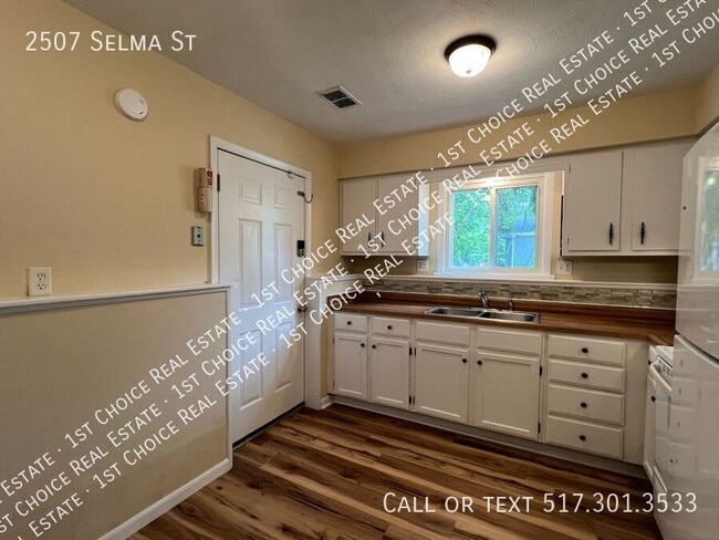 Building Photo - 2507 Selma St