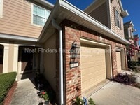 Building Photo - 6937 Woody Vine Dr