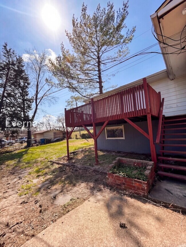 Building Photo - 9224 Kathlyn Dr