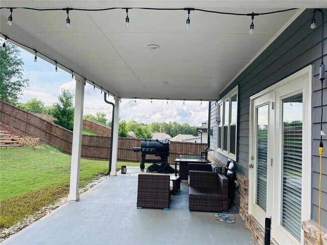 Building Photo - 7475 Ansley View Ln