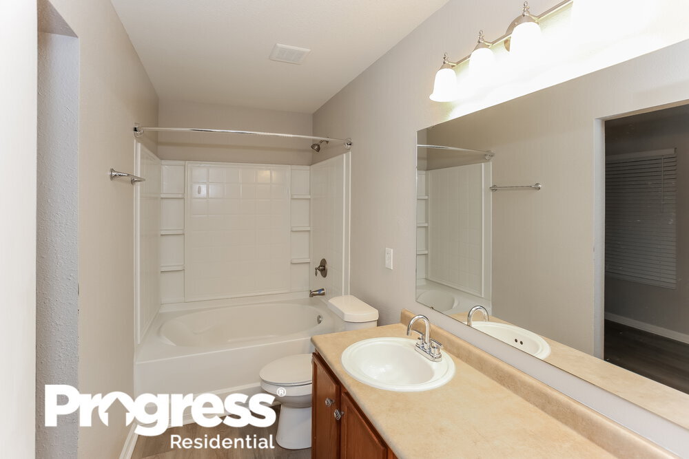 Building Photo - 4210 Kellybrook Dr