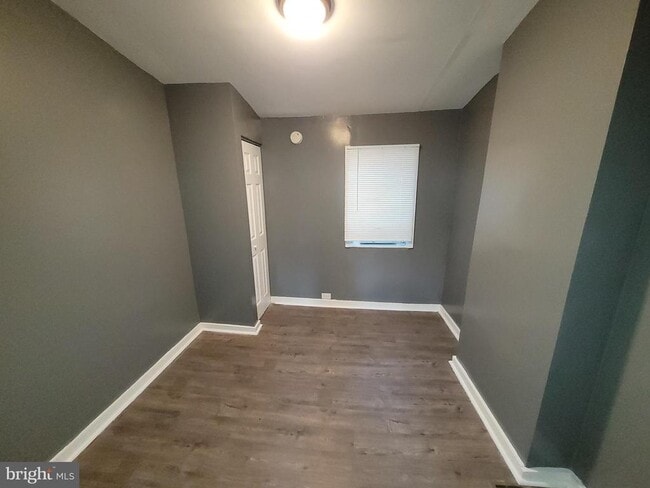 Building Photo - 505 Archer St