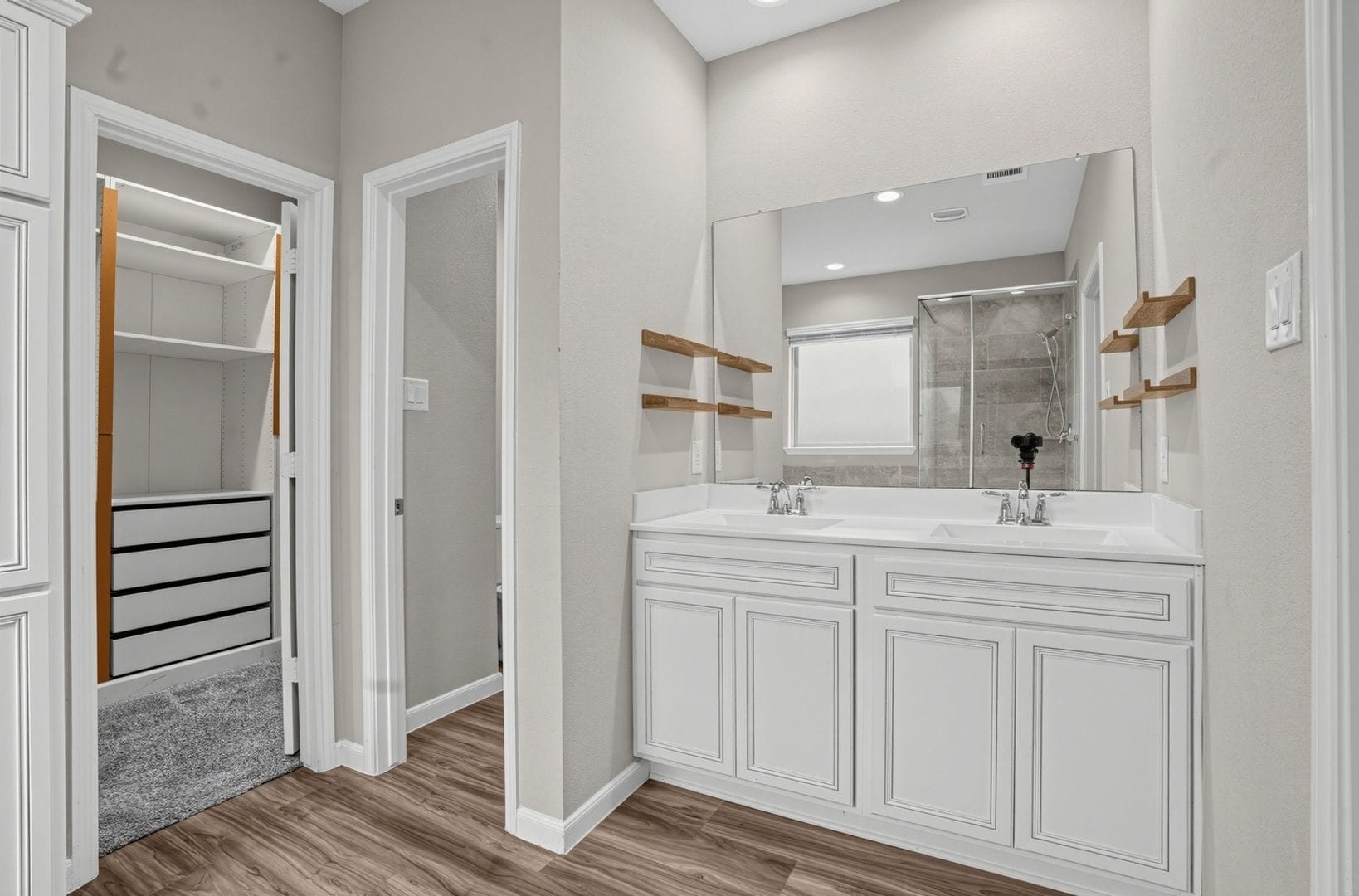 Building Photo - 8822 Vasco