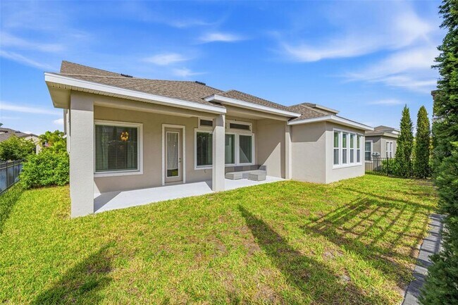 Building Photo - 5925 Silver Sun Dr