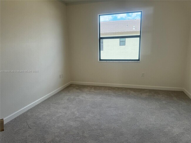 Building Photo - 12915 SW 231st Ter