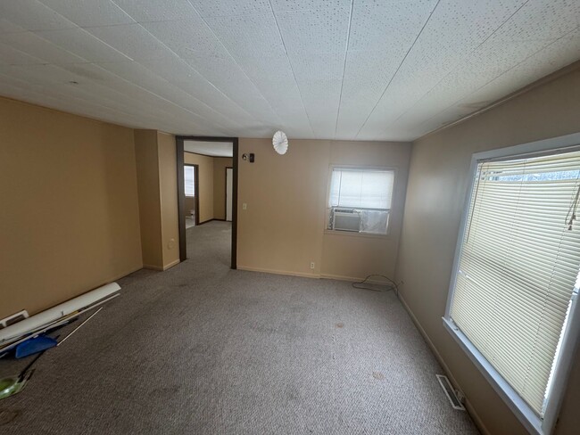 Building Photo - 2401 Lowell Ave