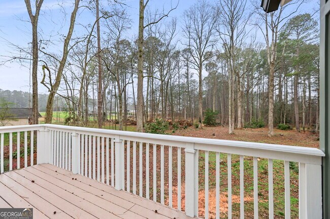 Building Photo - 335 Harris Rd