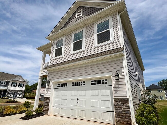 Building Photo - 101 Brown Cir