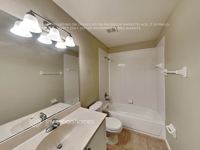 Building Photo - 245 Perfect Dr