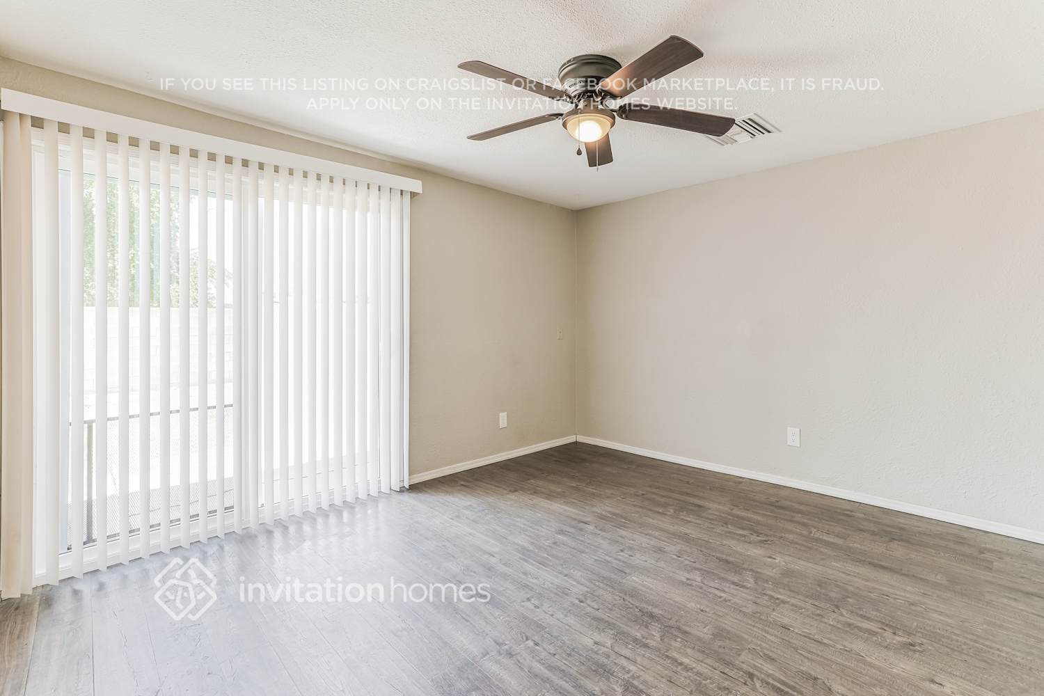 Building Photo - 1616 W Los Arboles Pl