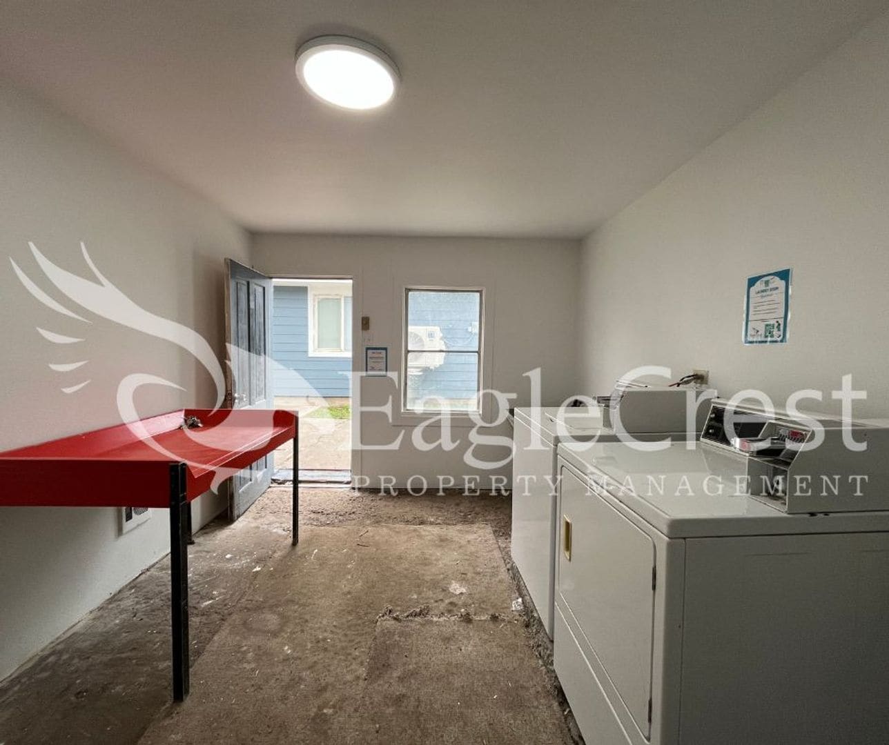 Building Photo - Roseville Lane Apartments