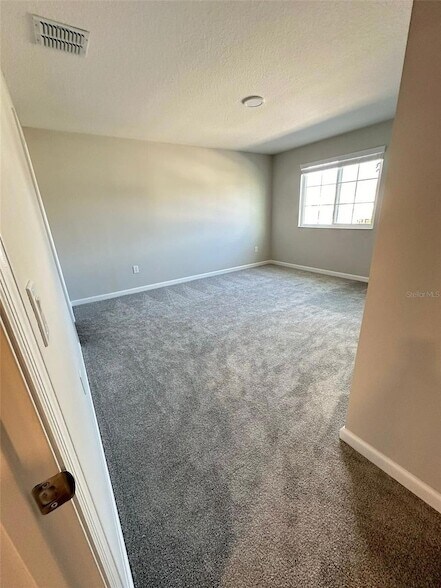 Building Photo - 4998 Rain Shadow Dr