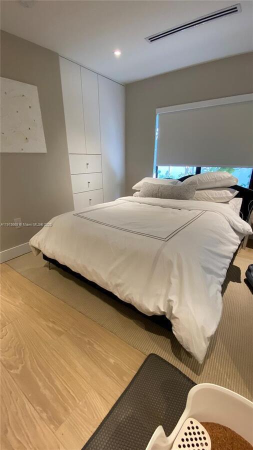 Building Photo - 1277 SW 19th St