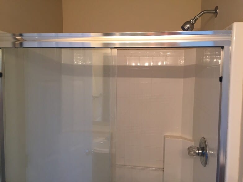 Building Photo - 17727 1st Ave Ct E