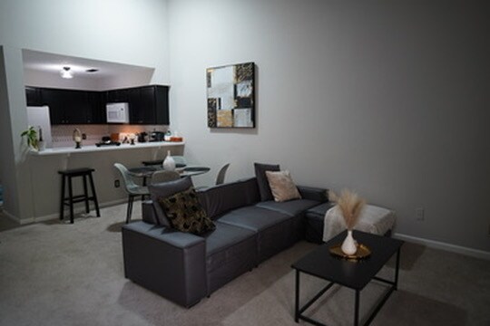 Building Photo - 32 Stonewall Way