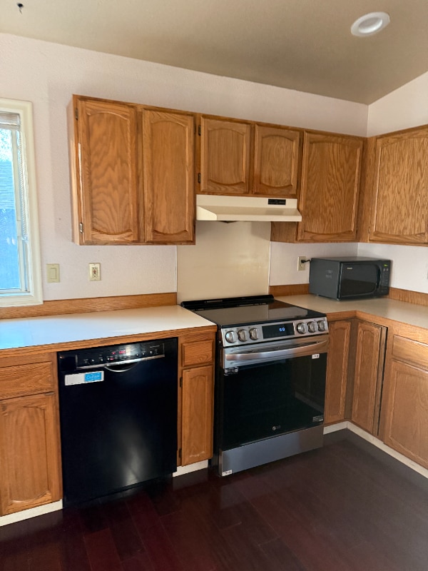 Building Photo - 4860 Kachinas Ave