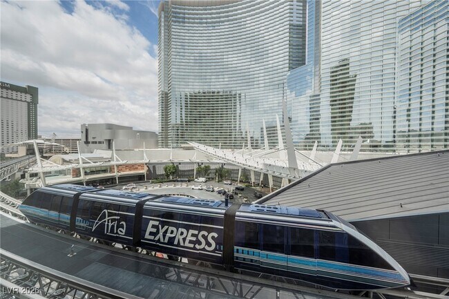 Building Photo - 3726 S Las Vegas Blvd