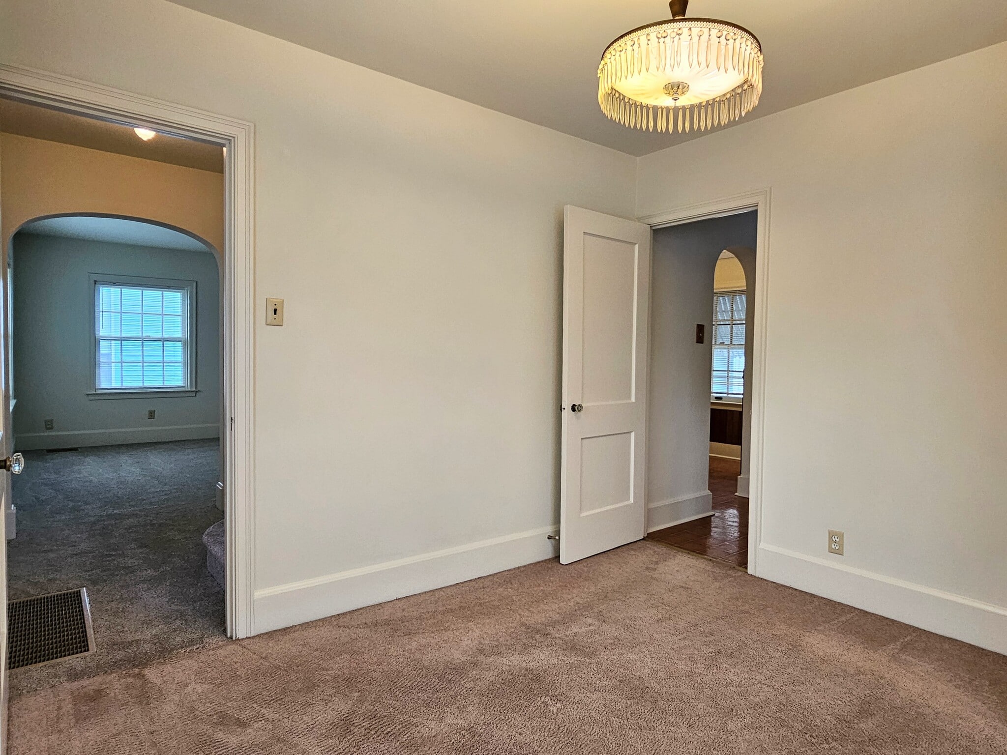 Building Photo - 426 Cherry St