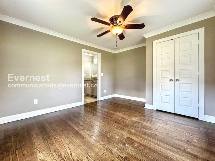 Building Photo - 5182 Joe Frank Harris Pkwy NW